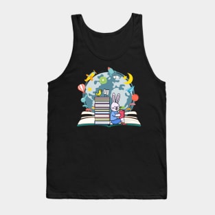 Cute bunny rabbit book lover Tank Top